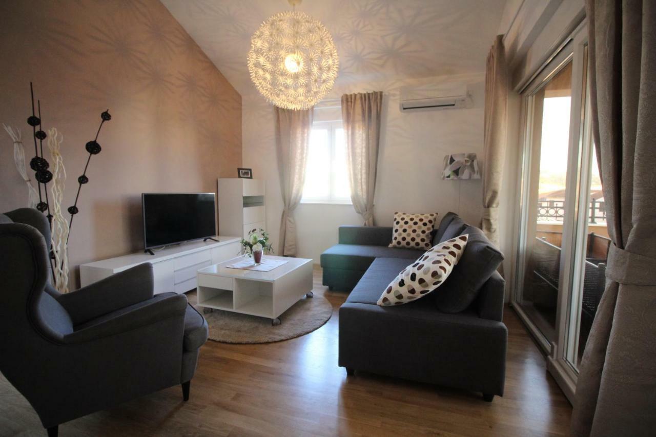 Вилла Lux Haus Трогир Экстерьер фото